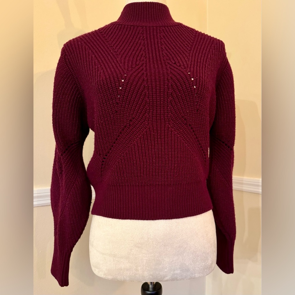 Topshop Lace-Up Back Chunky Knit Sweater • US 6 (Fits S) • Cropped • Burgundy 🍷